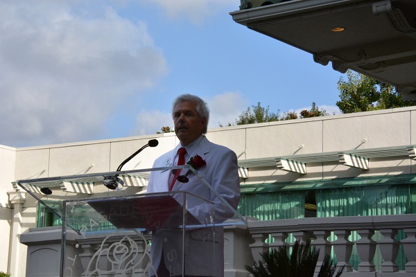 Dave Link at lectern