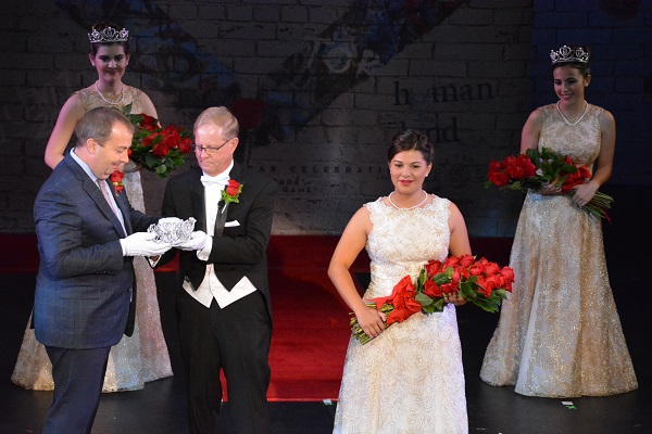 President Tibbet receives crown for Rose Queen coronation