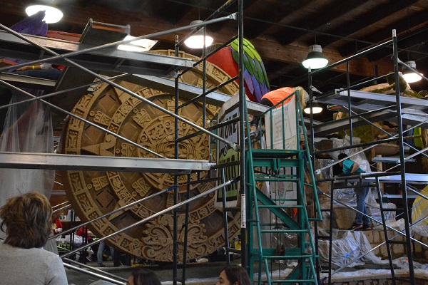 Aztec calendar on Donate Life float