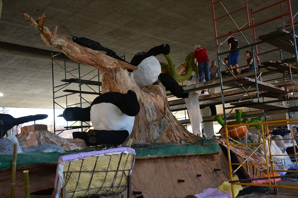 LCFTRA float in progress