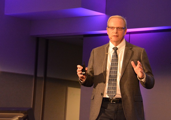 Dr. RObert Wachter onstage