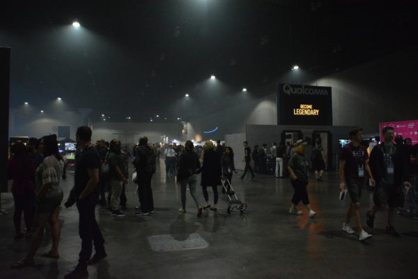 VRLA 2018 attendees on the expo floor