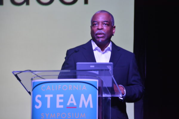 LeVar Burton speaks at California STEAM Symposium, 2018